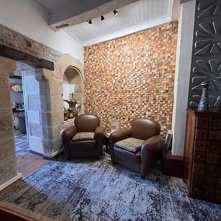 D'Ici Et D'Ailleurs Bed & Breakfast Cordes Sur Ciel Ngoại thất bức ảnh