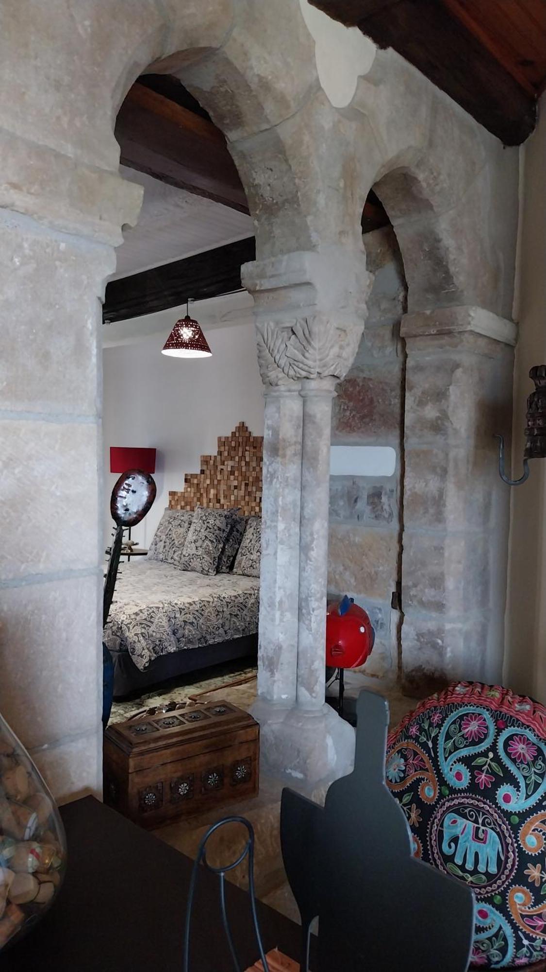 D'Ici Et D'Ailleurs Bed & Breakfast Cordes Sur Ciel Ngoại thất bức ảnh